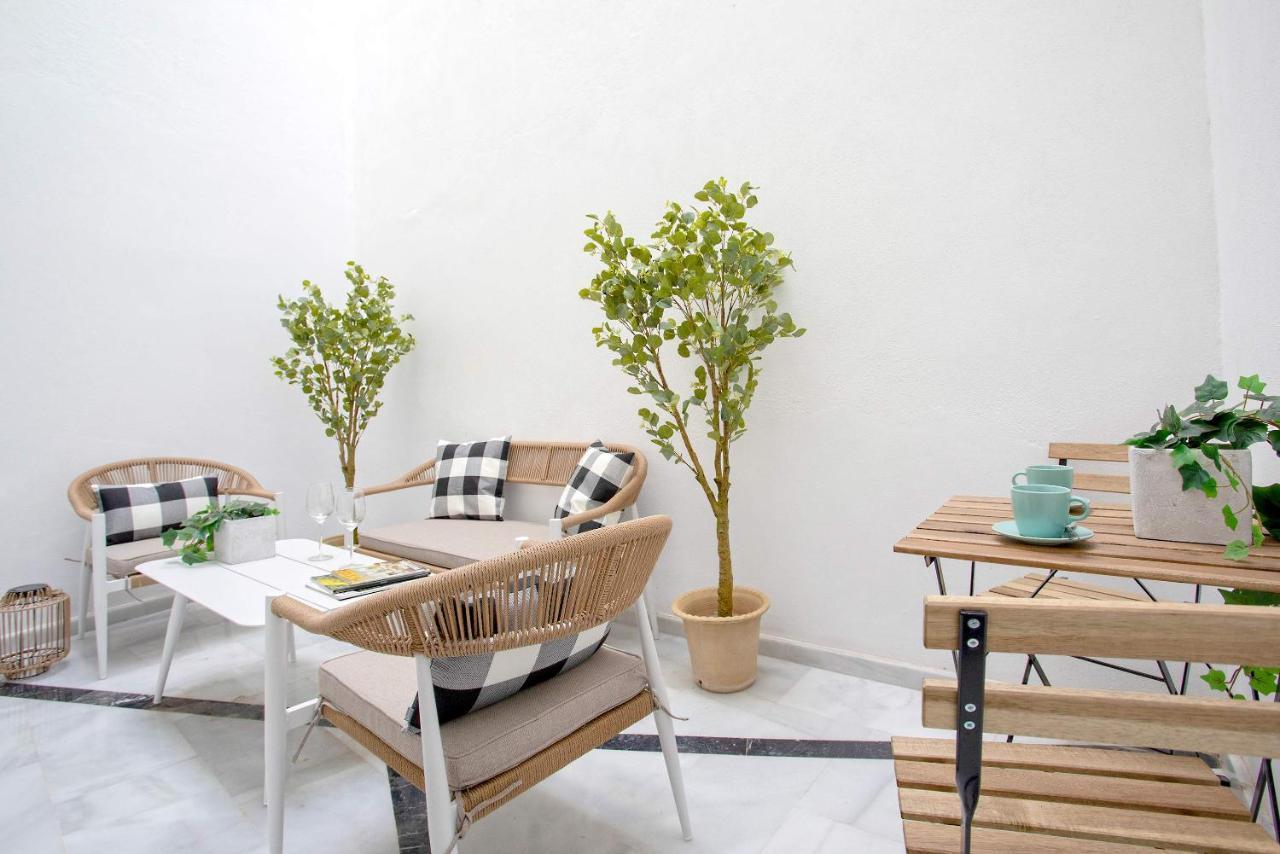 Genteel Home Pajaritos 17 Siviglia Esterno foto