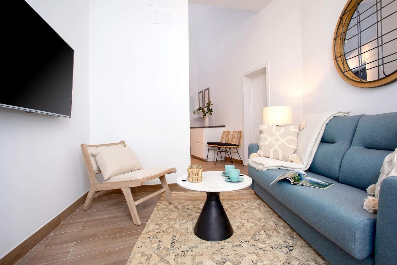 Genteel Home Pajaritos 17 Siviglia Esterno foto